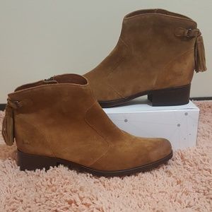 BOC ankle boots with tassels nwob size 9